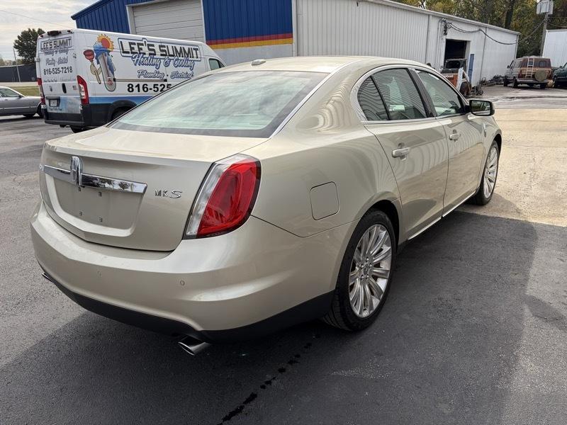 Lincoln MKS 3.7L FWD 2010