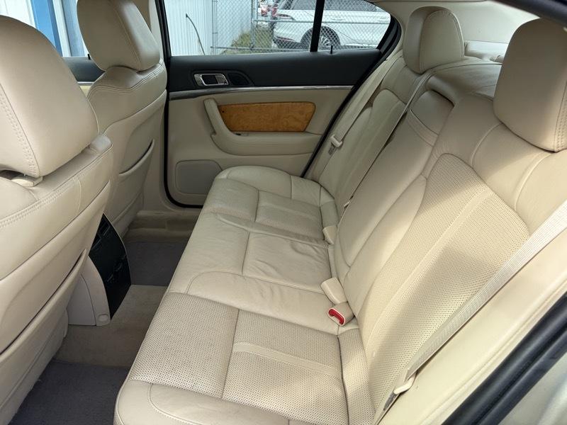 Lincoln MKS 3.7L FWD 2010