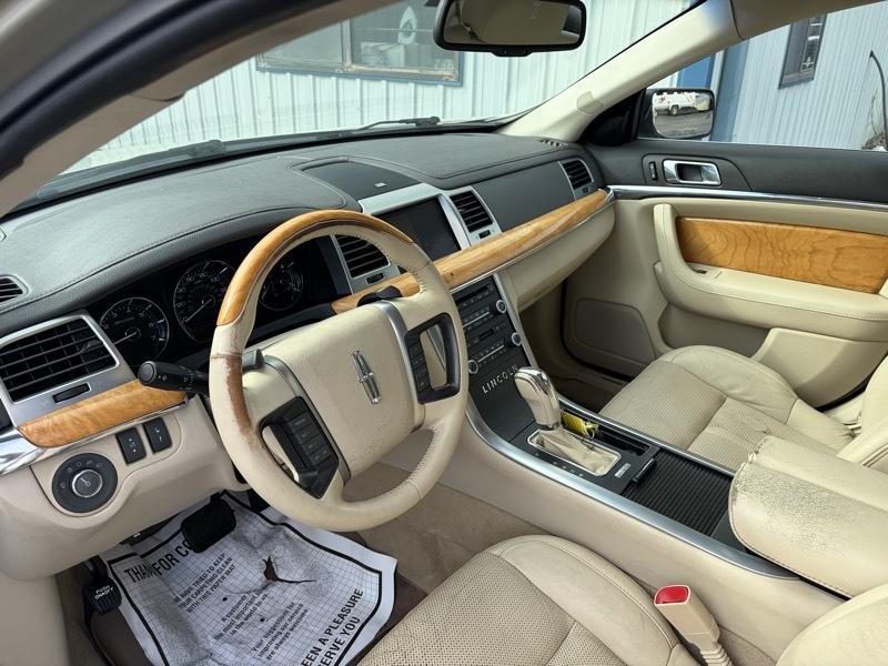 Lincoln MKS 3.7L FWD 2010
