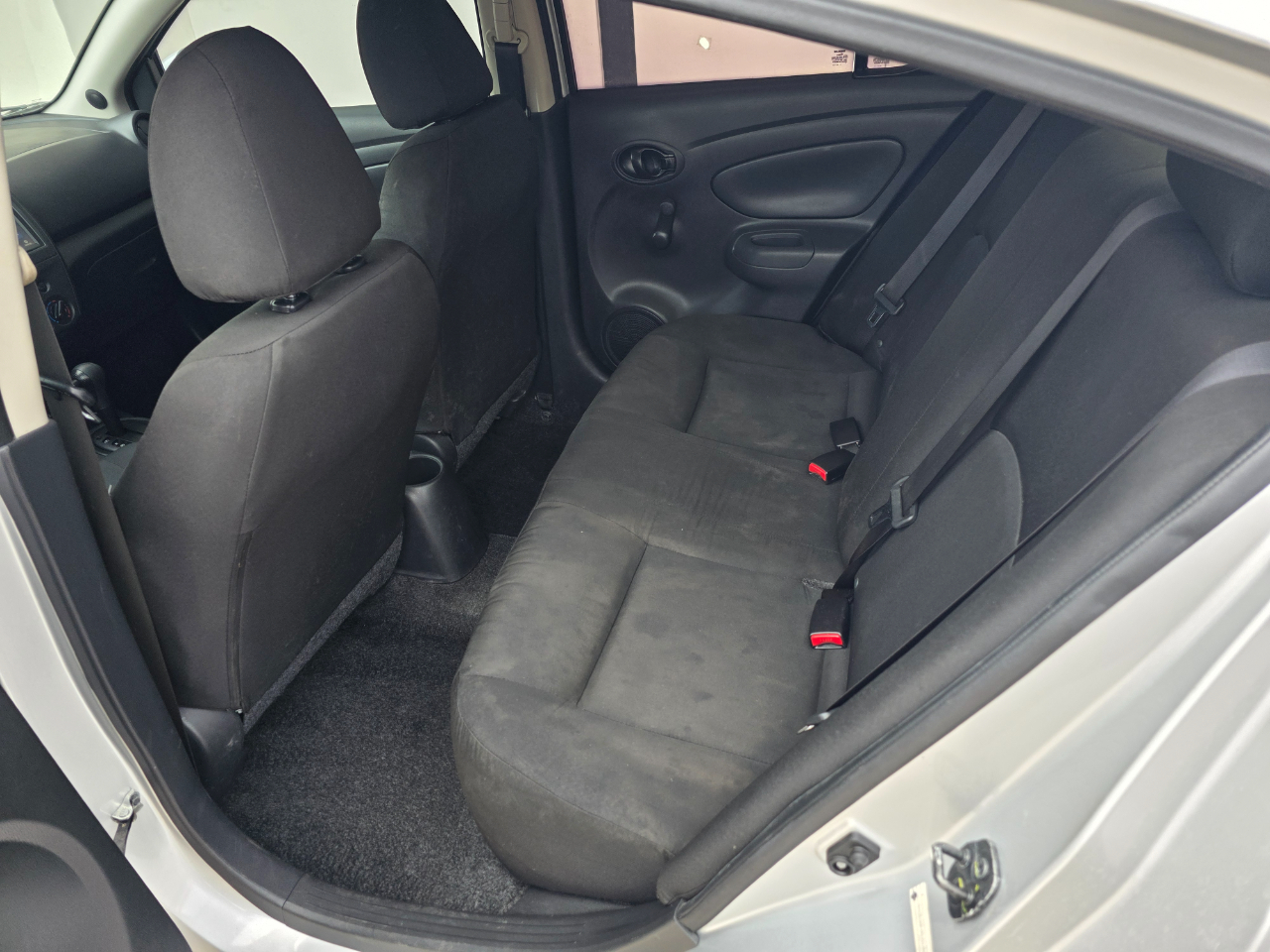 Nissan Versa 1.6 S 5M 2019