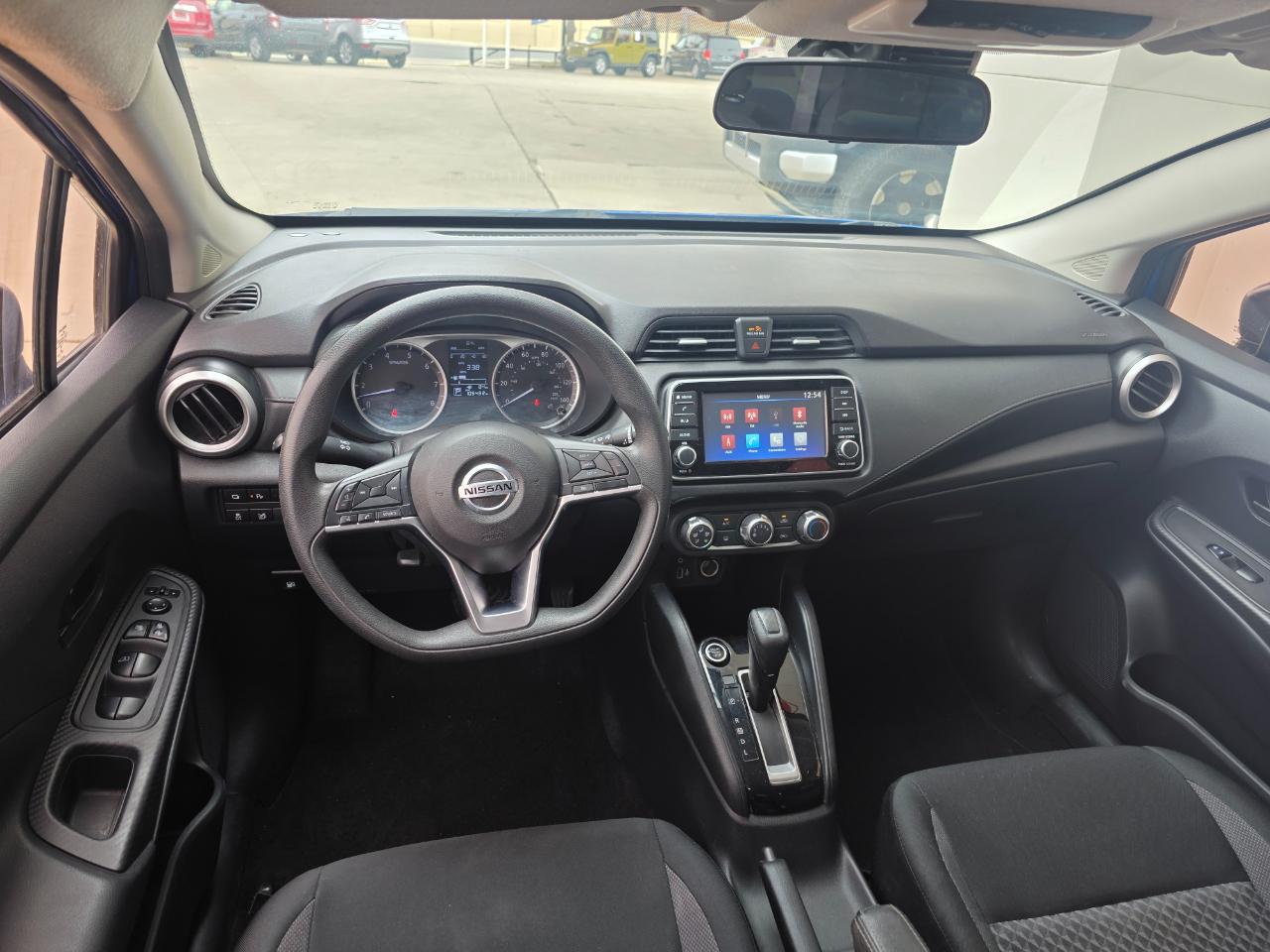 Nissan Versa S CVT 2020