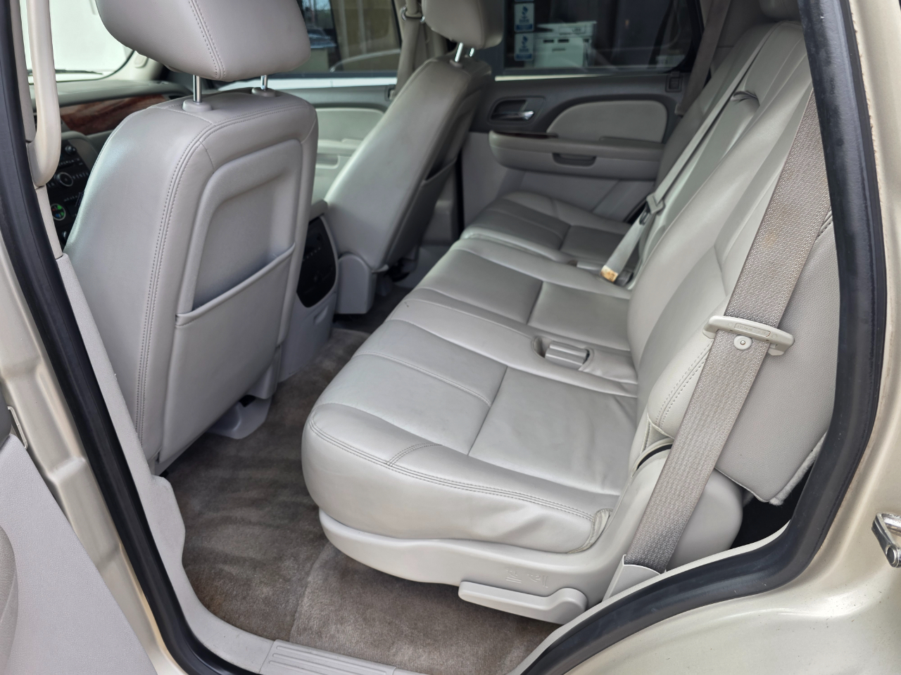 GMC Yukon SLT 2WD 2013