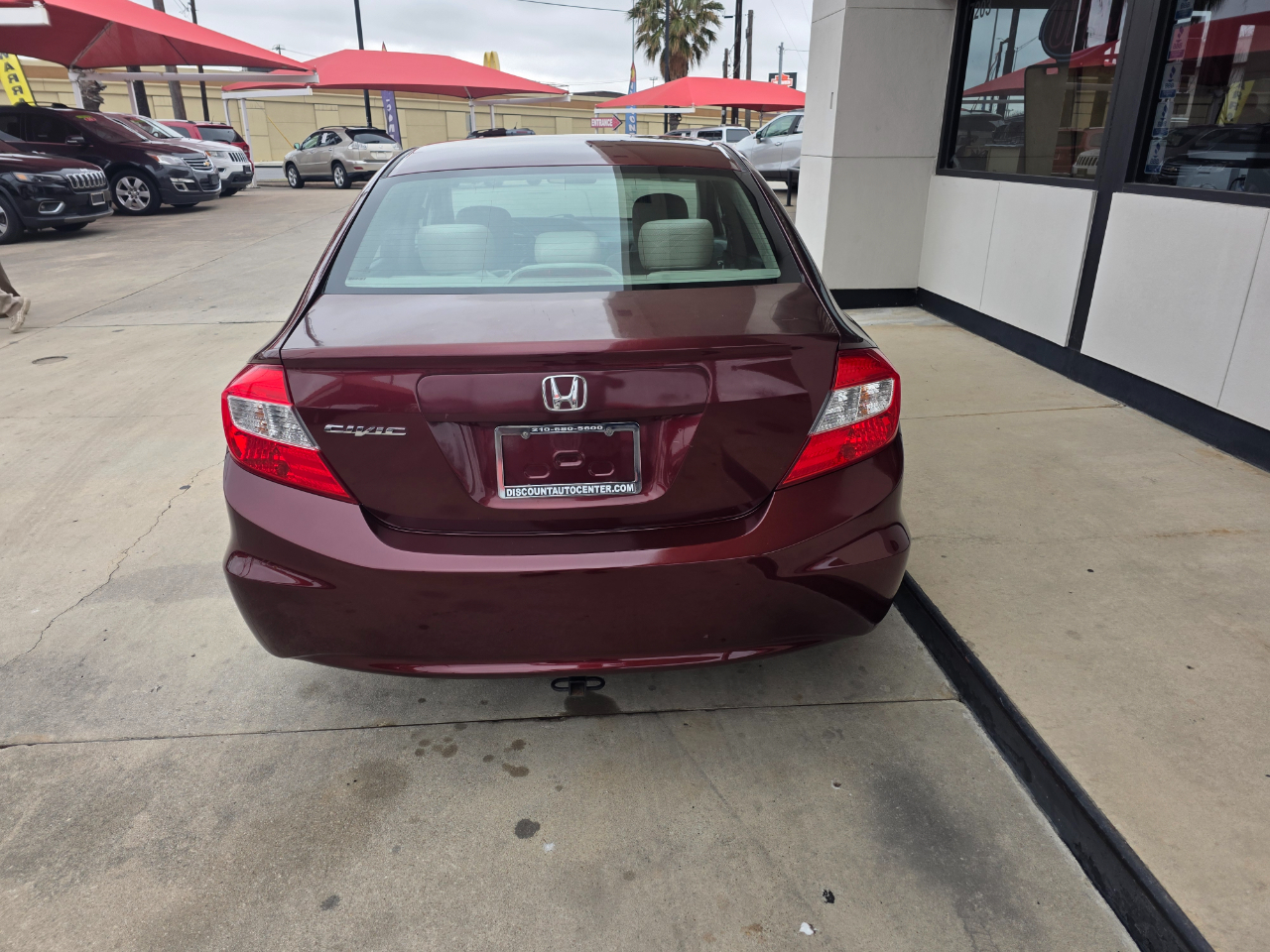 Honda Civic LX Sedan 5-Speed AT 2012