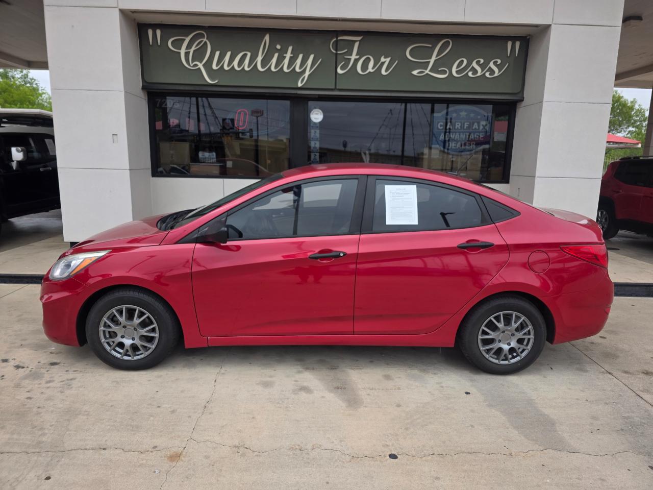 2016 Hyundai Accent SE 4-Door 6A