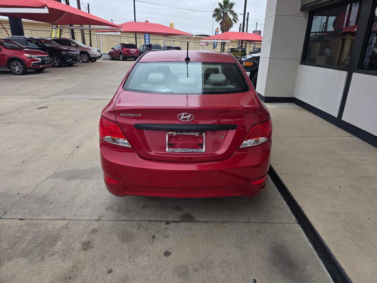 Hyundai Accent SE 4-Door 6A 2016