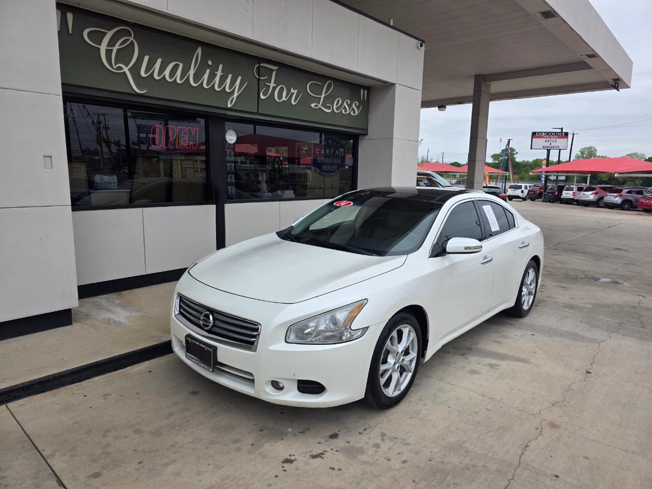 Nissan Maxima SV 2014