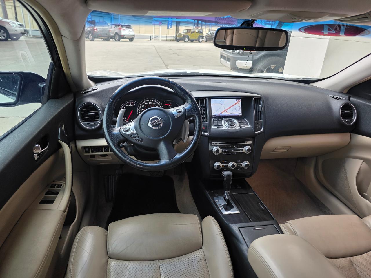 Nissan Maxima SV 2014