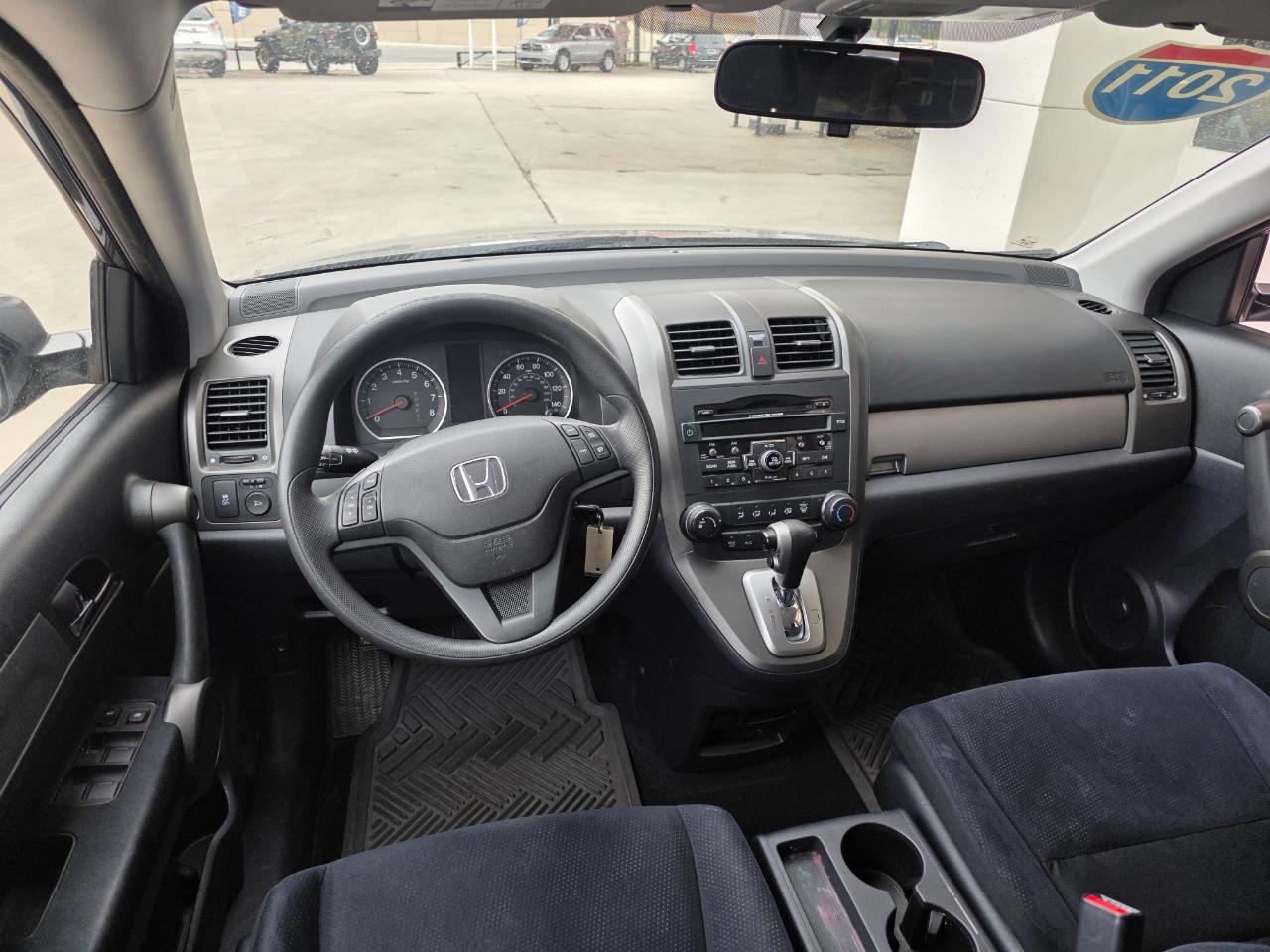 Honda CR-V SE 2WD 5-Speed AT 2011