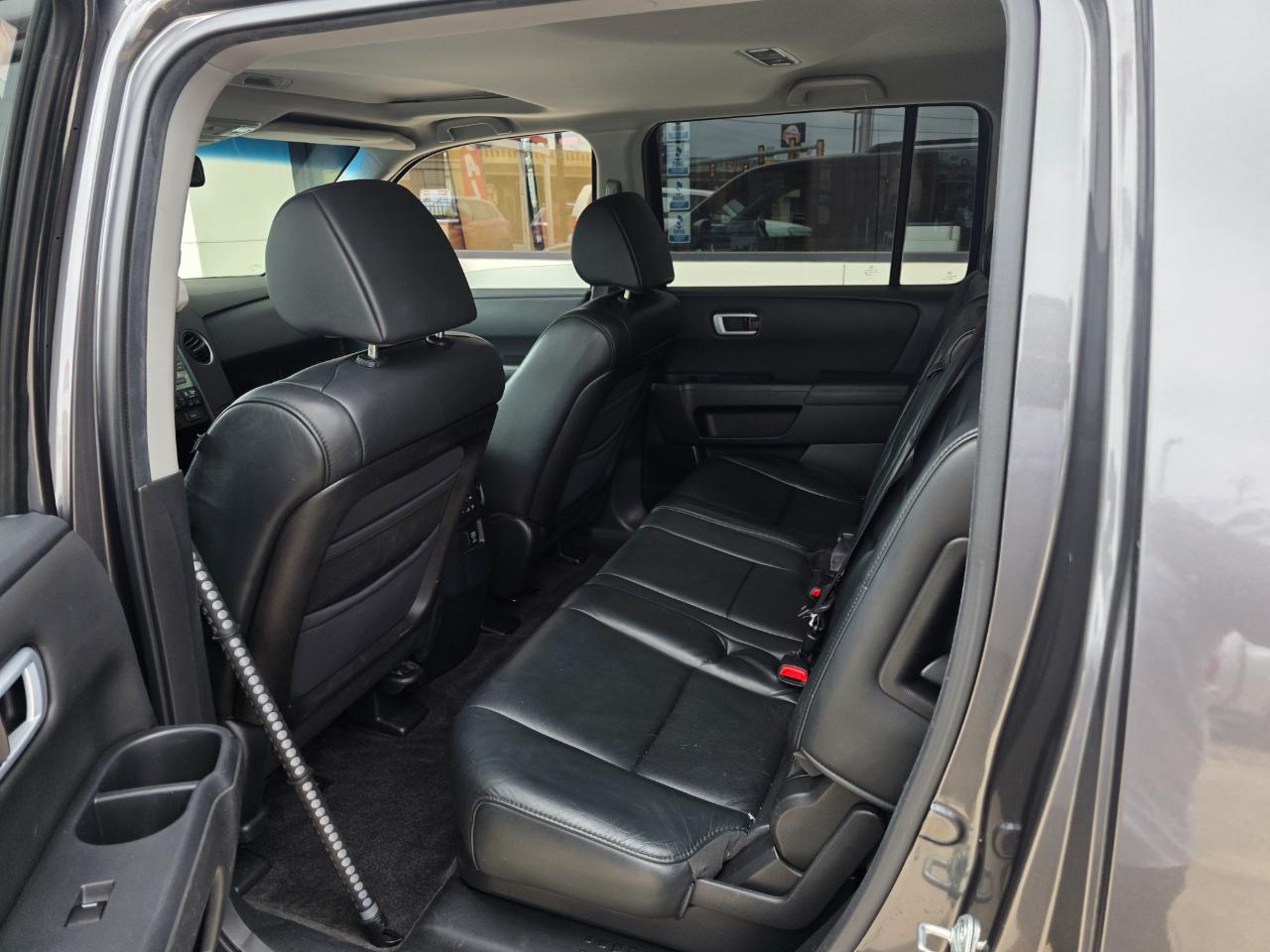 Honda Pilot EX-L 4WD 5-Spd AT 2011