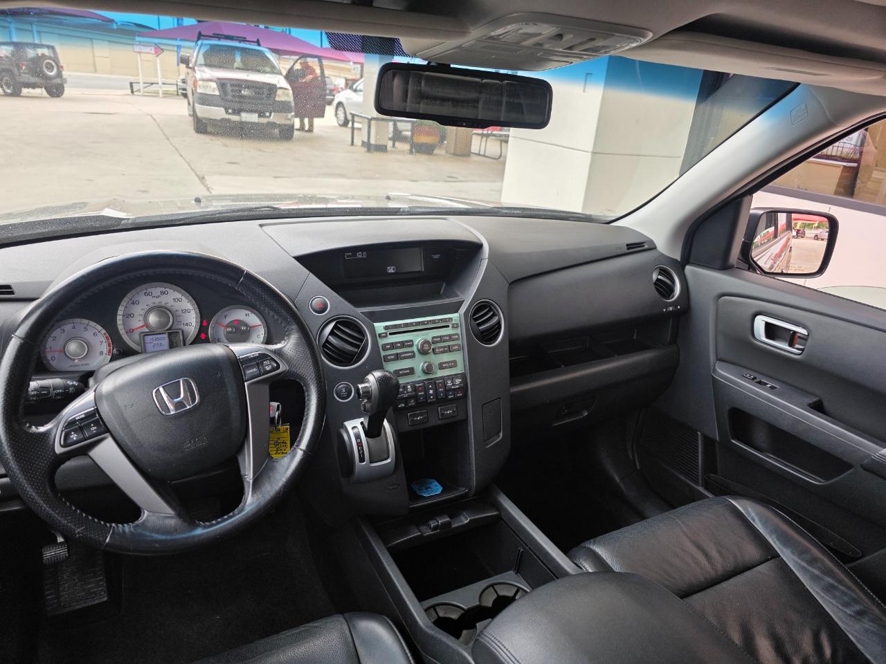 Honda Pilot EX-L 4WD 5-Spd AT 2011
