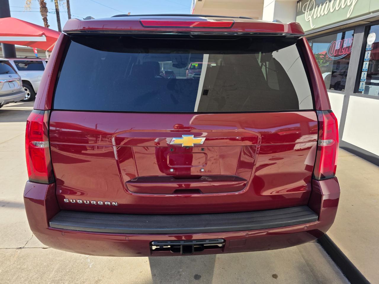 Chevrolet Suburban LS 1500 2WD 2012