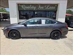 2016 Chrysler 200 