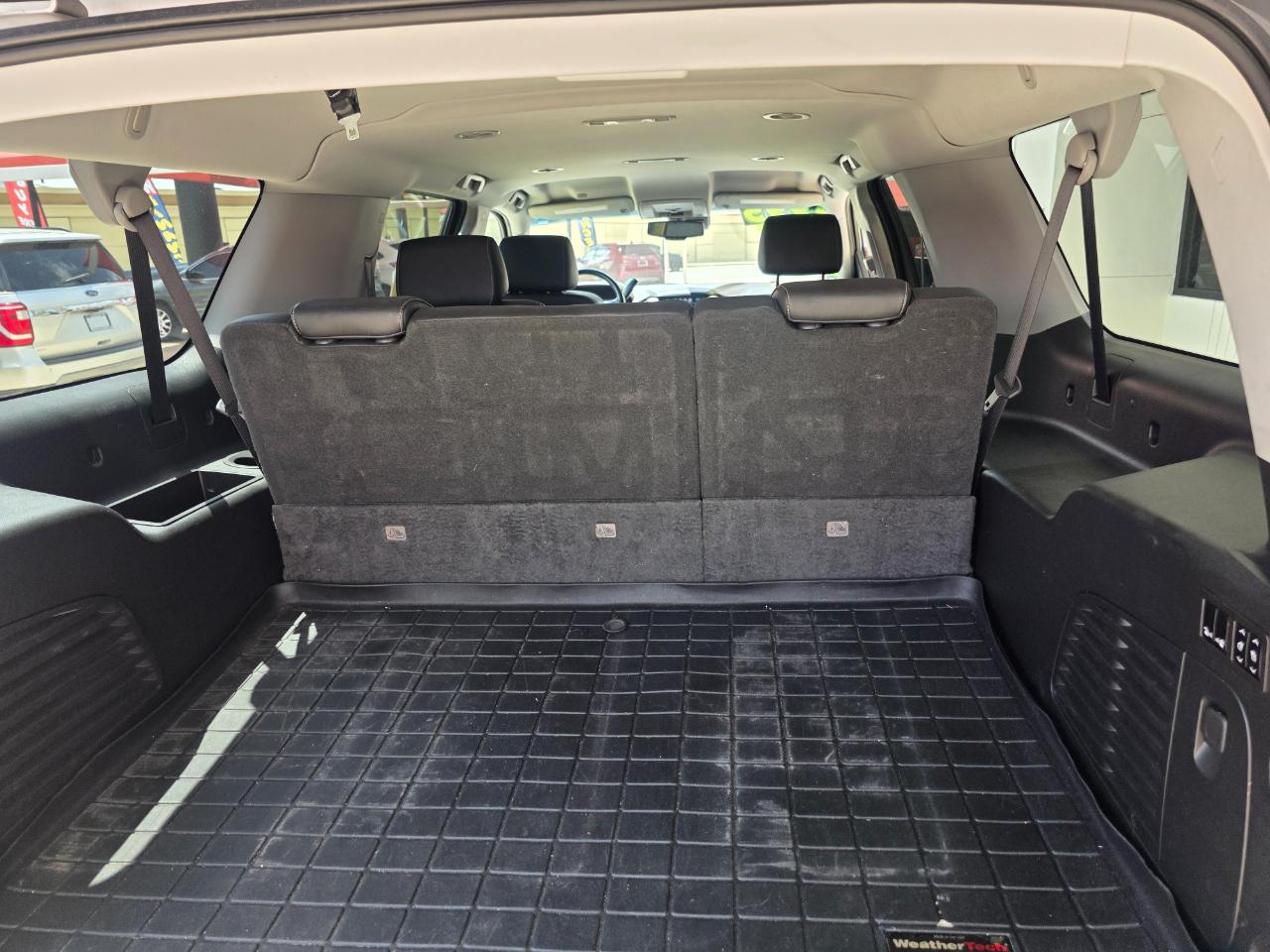 Chevrolet Suburban LT 2WD 2018