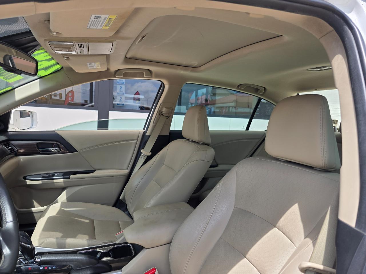 Honda Accord EX-L Sedan V6 CVT w/ Honda Sensing 6-Spd AT 2016
