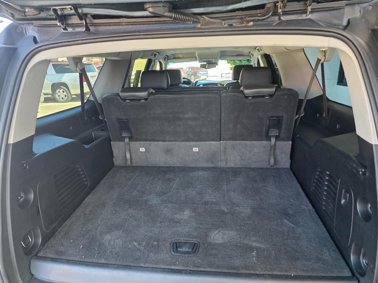 Chevrolet Suburban LT 4WD 2020