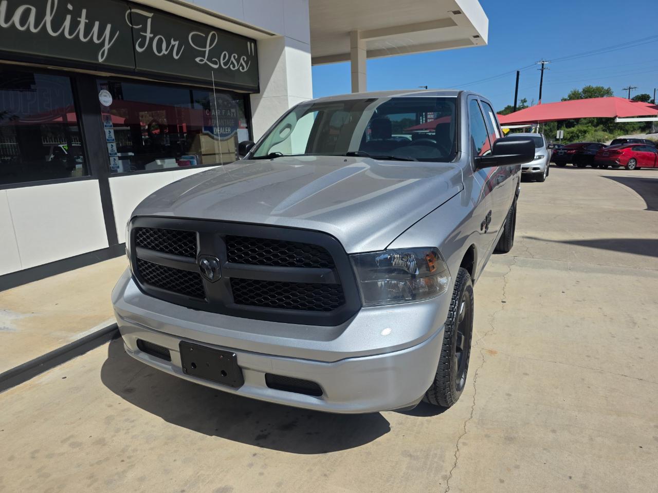 RAM 1500 SLT Crew Cab SWB 4WD 2013