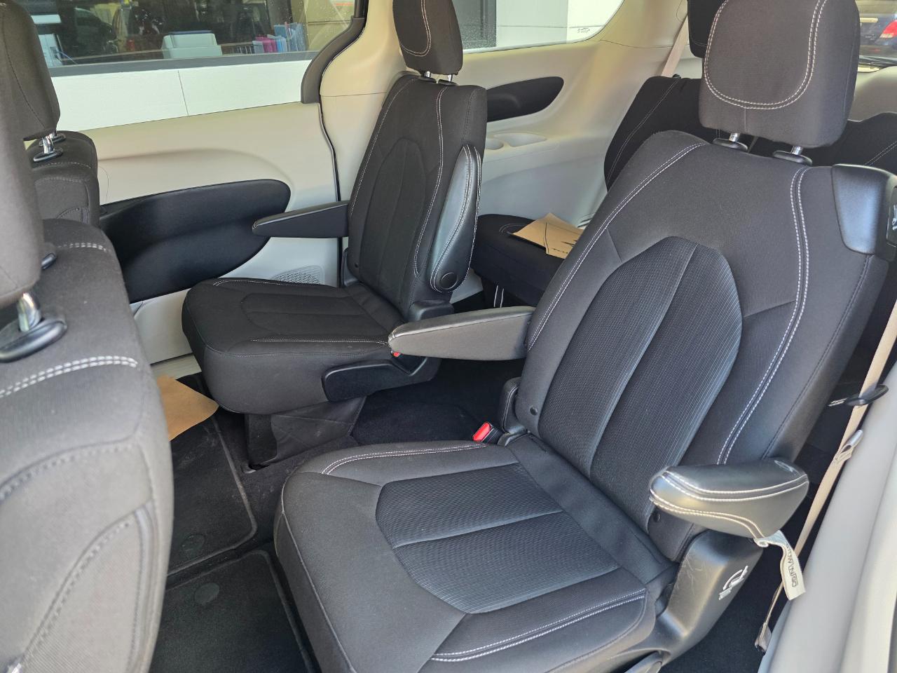 Chrysler Voyager LX 2022