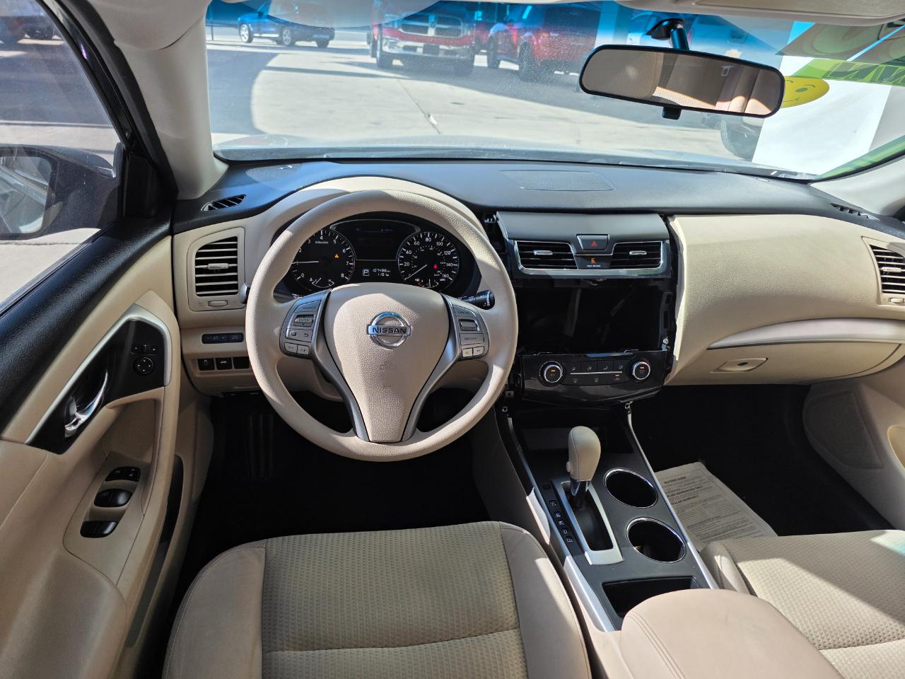 Nissan Altima 2.5 S 2015