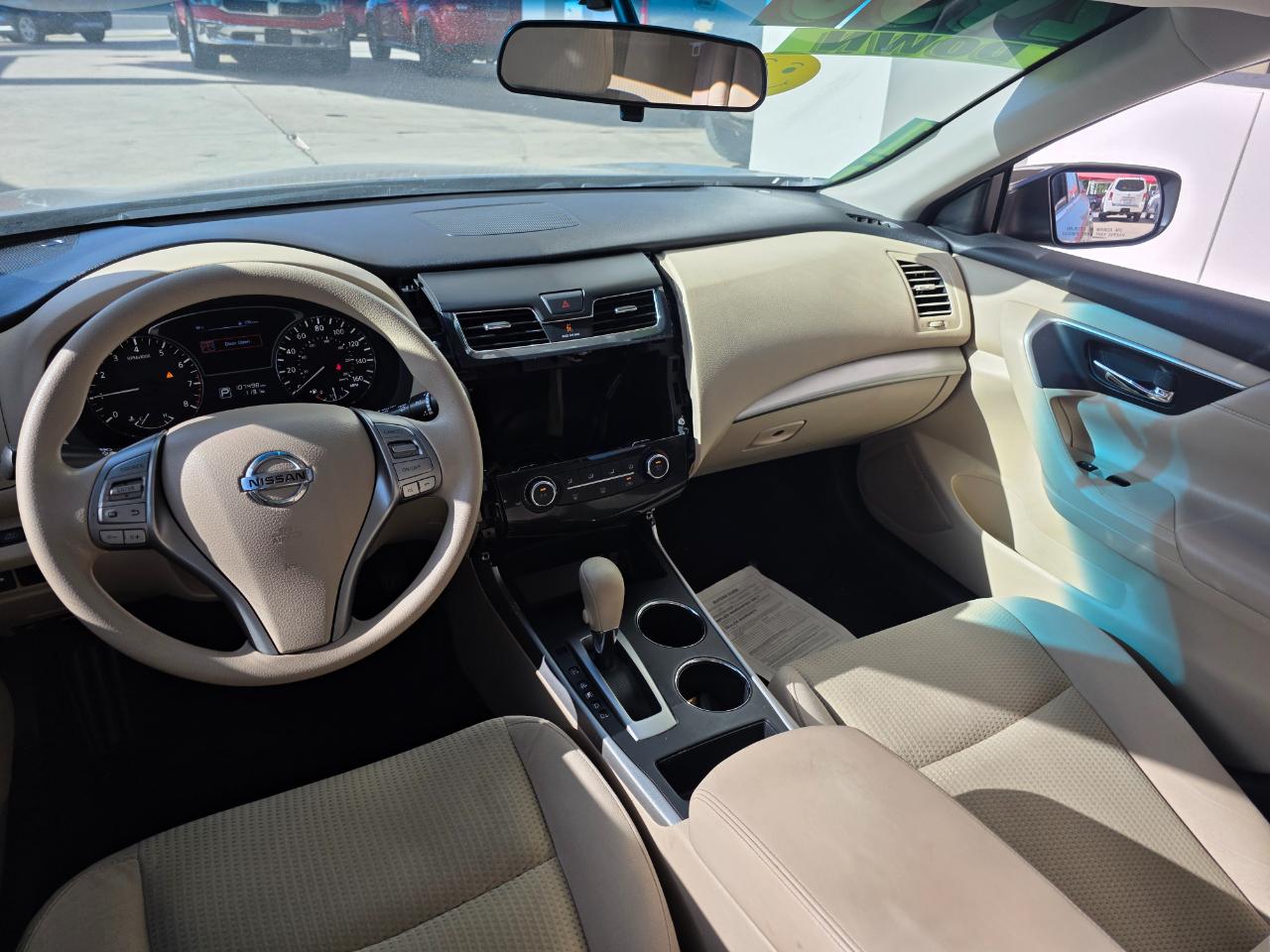 Nissan Altima 2.5 S 2015