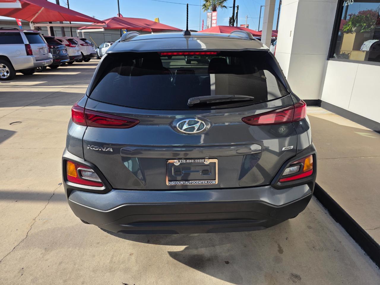 Hyundai Kona SEL AWD 2021