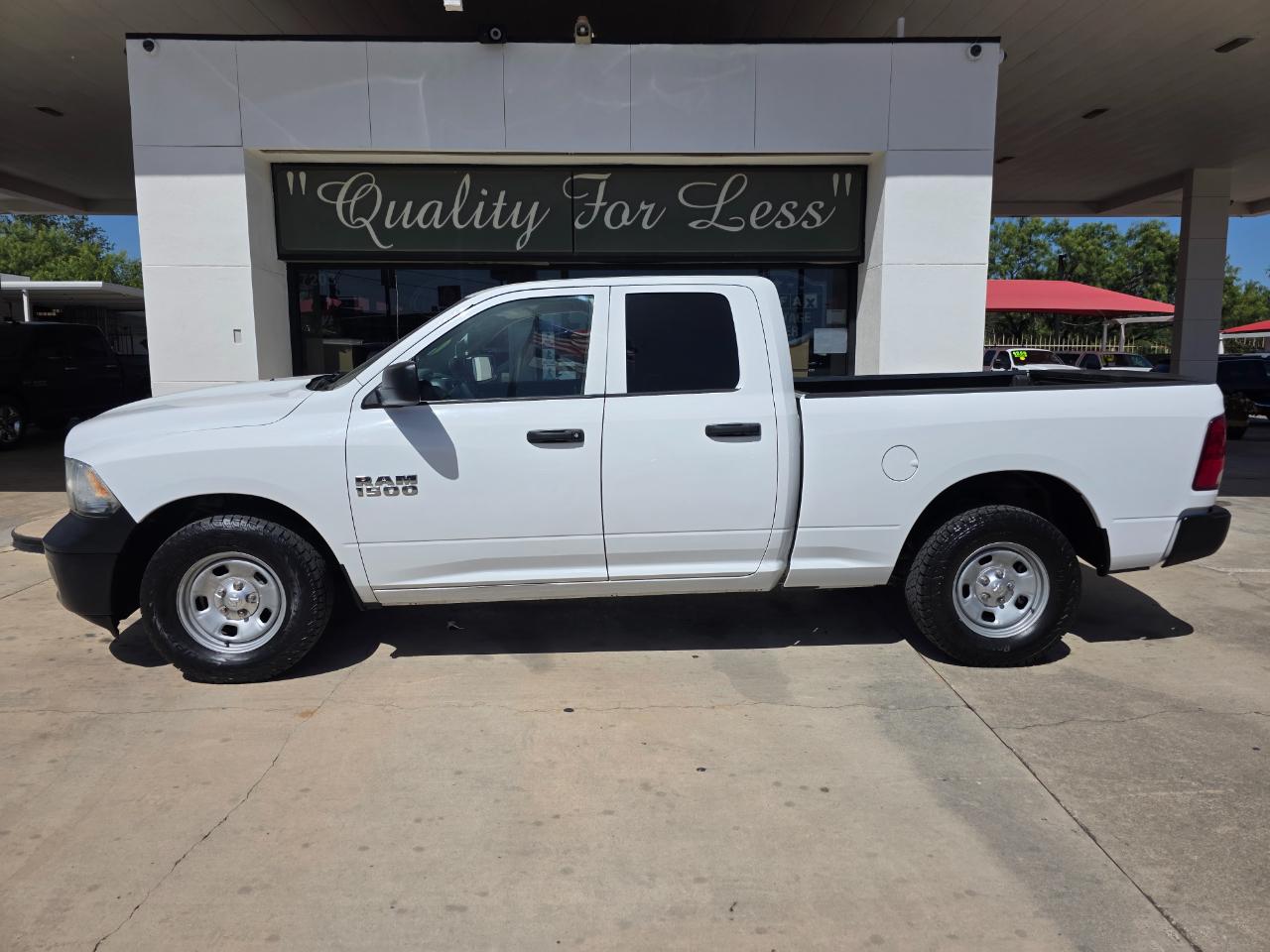 RAM 1500 Classic Tradesman Crew Cab LWB 4WD 2022