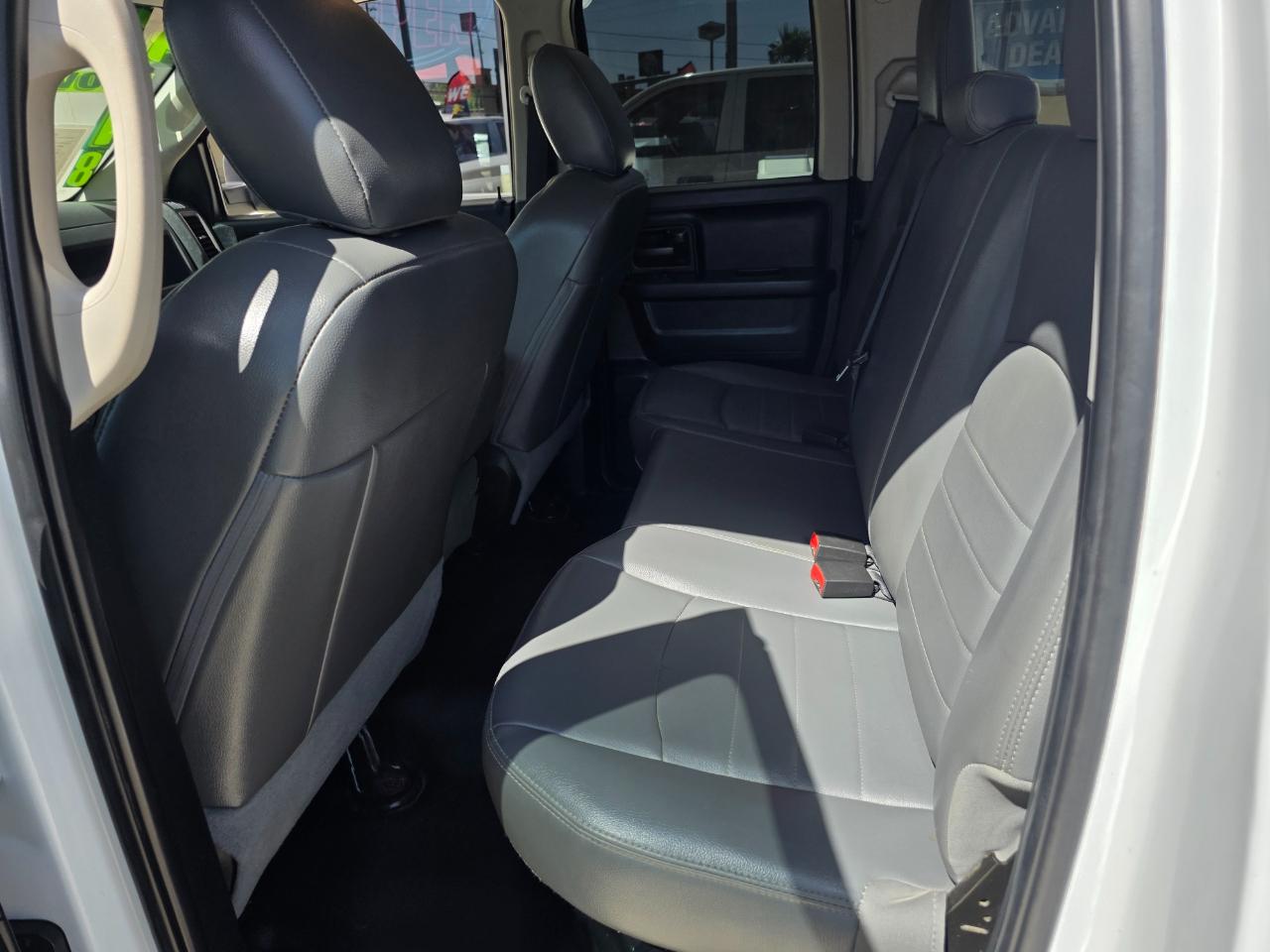 RAM 1500 Classic Tradesman Crew Cab LWB 4WD 2022