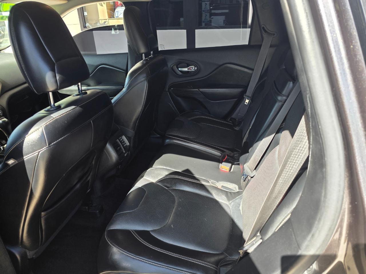 Jeep Cherokee Limited FWD 2014