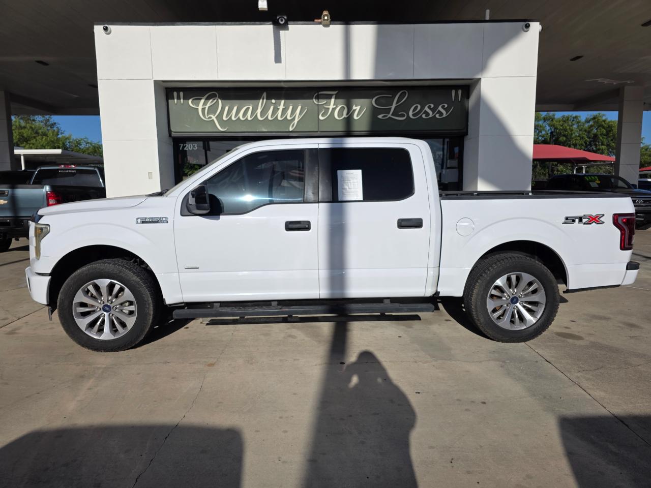 Ford F-150 XL SuperCrew 5.5-ft. Bed 2WD 2017
