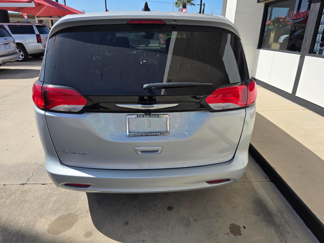 Chrysler Voyager LX 2023