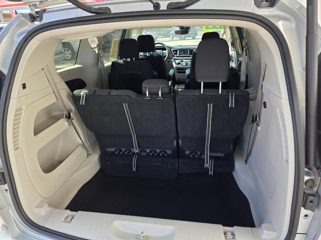 Chrysler Voyager LX 2023