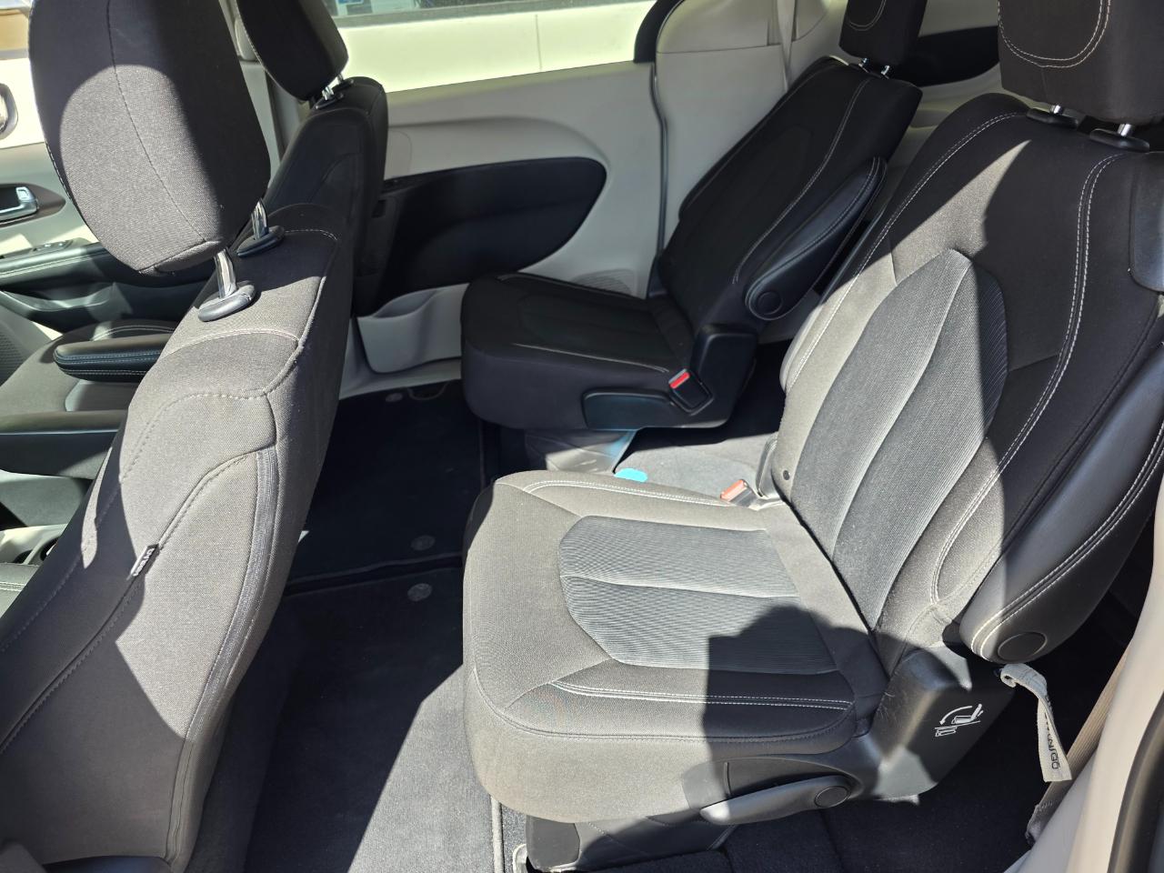 Chrysler Voyager LX 2023
