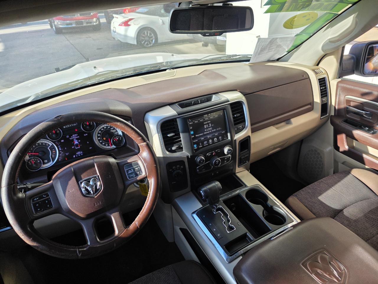 RAM 1500 SLT Crew Cab SWB 2WD 2016