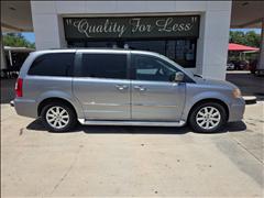 2013 Chrysler Town & Country 