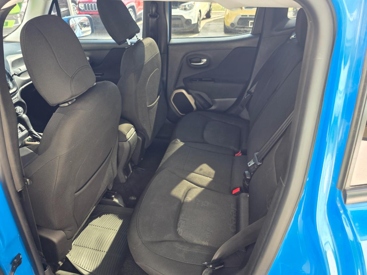 Jeep Renegade Latitude FWD 2015
