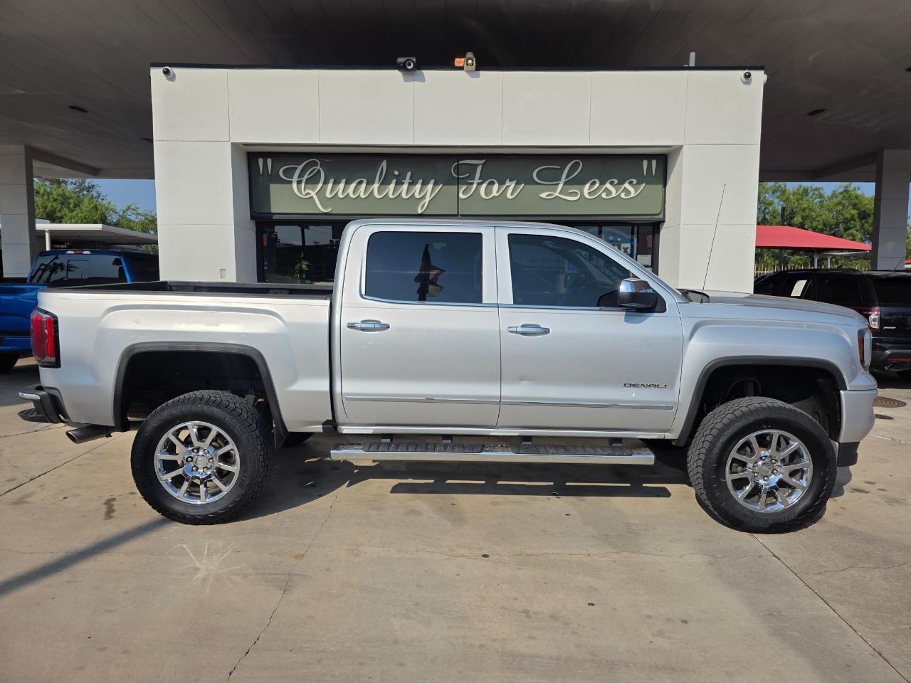 GMC Sierra 1500 Denali Crew Cab Short Box 2WD 2018