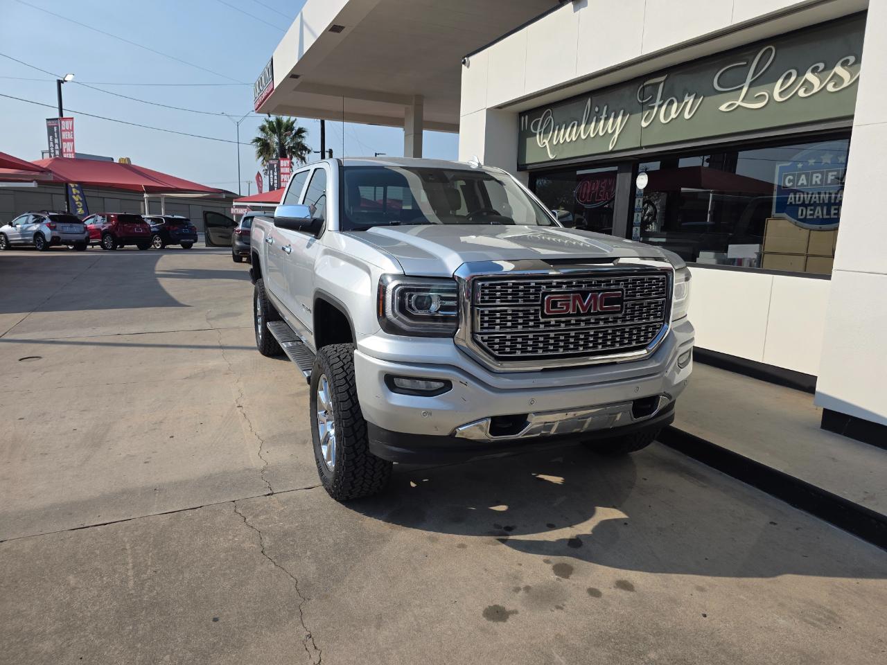GMC Sierra 1500 Denali Crew Cab Short Box 2WD 2018