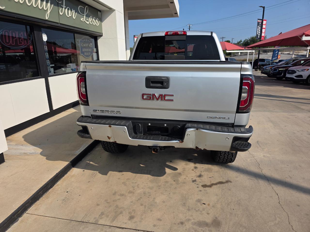 GMC Sierra 1500 Denali Crew Cab Short Box 2WD 2018