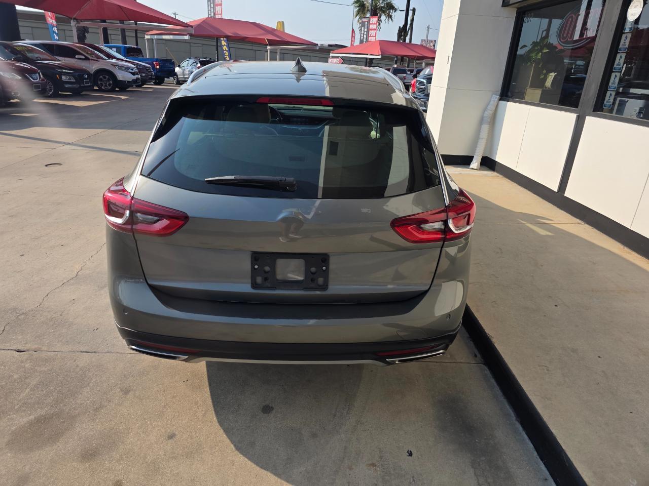 Buick Regal TourX Preferred 2018