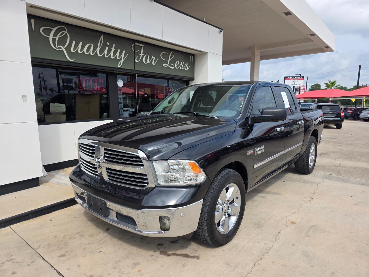 RAM 1500 SLT Crew Cab SWB 2WD 2016