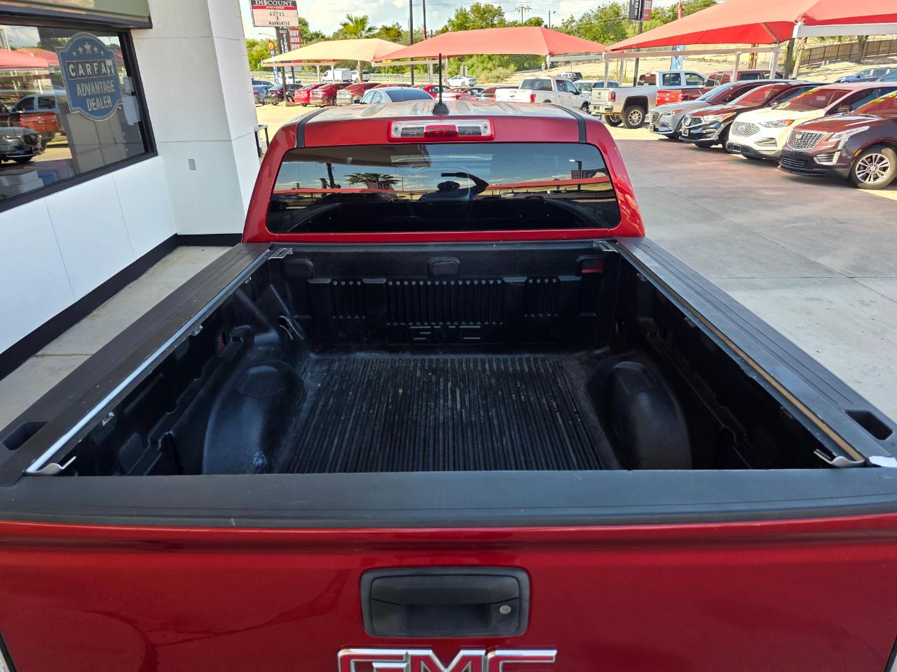GMC Canyon SLE Crew Cab 2WD Long Box 2015