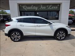2017 Infiniti QX30 