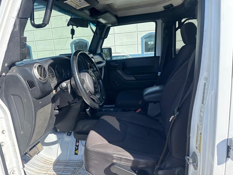 Jeep Wrangler Unlimited Sport 4WD 2013