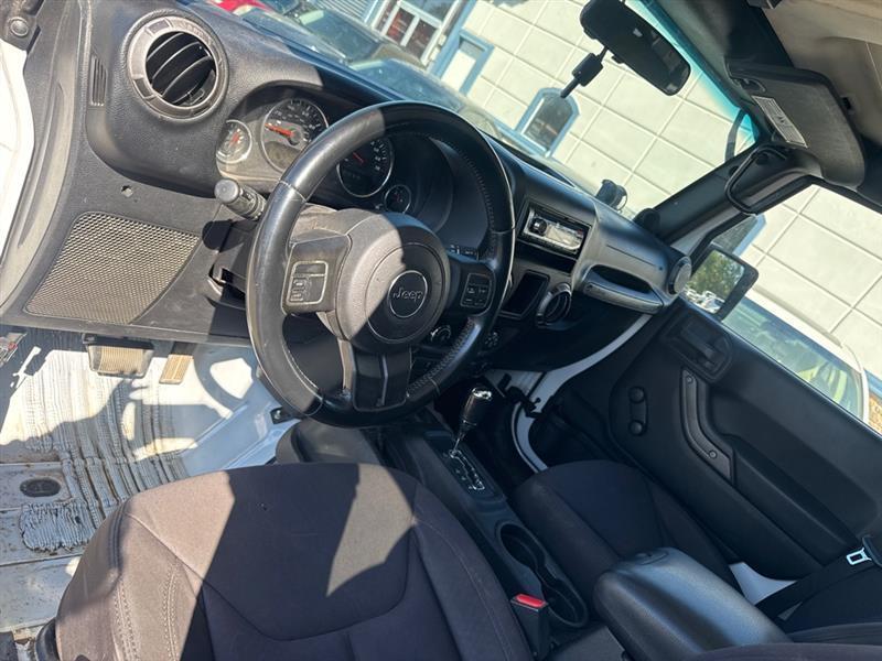 Jeep Wrangler Unlimited Sport 4WD 2013