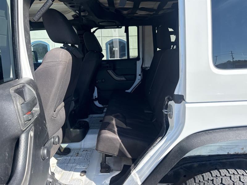 Jeep Wrangler Unlimited Sport 4WD 2013