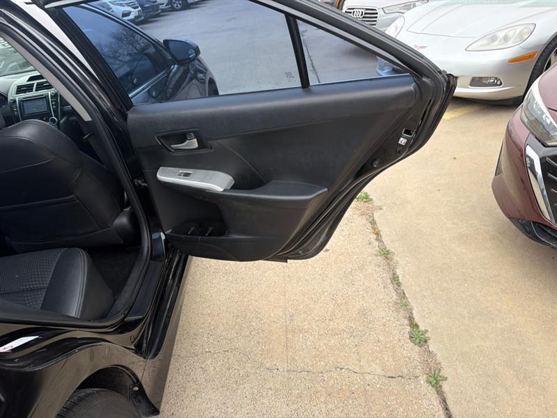 Toyota Camry SE 2012