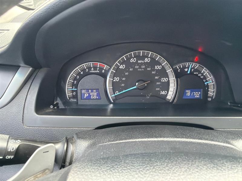 Toyota Camry SE 2012