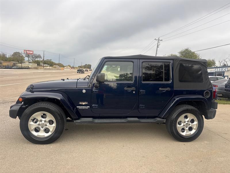 Jeep Wrangler Unlimited Sahara 4WD 2013