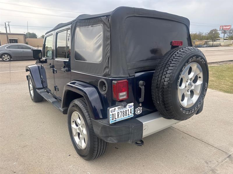 Jeep Wrangler Unlimited Sahara 4WD 2013
