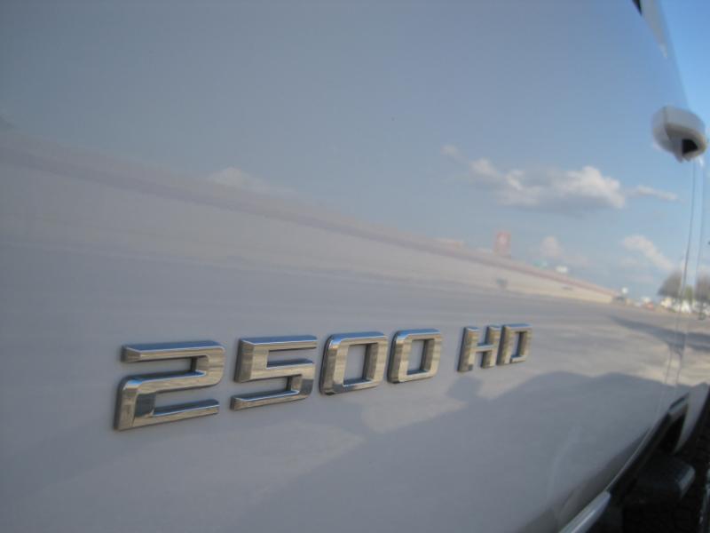 Chevrolet Silverado 2500HD LT Regular Cab 2WD 2024 Chevrolet Silverado 2500HD LT Regular Cab 2WD 2024