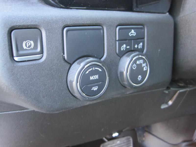 Chevrolet Silverado 2500HD LT Regular Cab 2WD 2024 Chevrolet Silverado 2500HD LT Regular Cab 2WD 2024